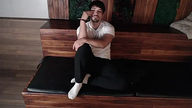 Ian Daviz online show from October 2025 12:28:02 PM