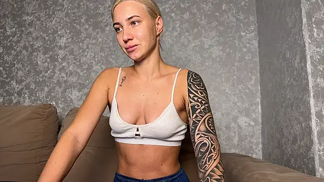 AnneBall online show from November 2025 06:01:02 AM