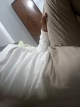 Snapshot of aniket12354 chatting on October 2025 10:45:01 AM aniket12354 online show from October 2025 10:45:01 AM