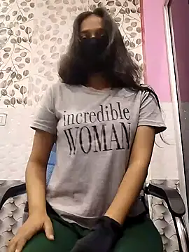 Snapshot of Kashish_18 chatting on January 2025 06:01:02 AM Kashish 18 online show from January 2025 06:01:02 AM