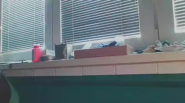 YouWantMe666 online show from February 2025 08:39:02 AM