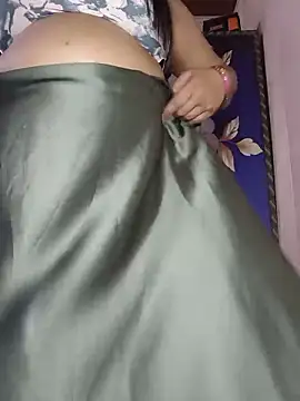 Snapshot of sneha_rose chatting on June 2026 06:16:01 AM sneha rose online show from June 2026 06:16:01 AM