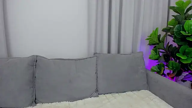 sexyangeloux online show from March 2025 11:26:01 PM