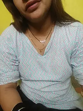 Snapshot of Sexyranibhabhi chatting on May 2026 02:45:01 PM Sexyranibhabhi online show from May 2026 02:45:01 PM