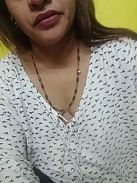 Snapshot of Sexyranibhabhi chatting on May 2026 03:05:01 PM Sexyranibhabhi online show from May 2026 03:05:01 PM
