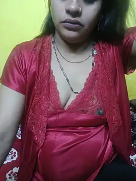 Snapshot of Sexyranibhabhi chatting on May 2026 04:20:02 AM Sexyranibhabhi online show from May 2026 04:20:02 AM