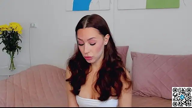 SelenaRousey online show from April 2026 08:21:02 AM