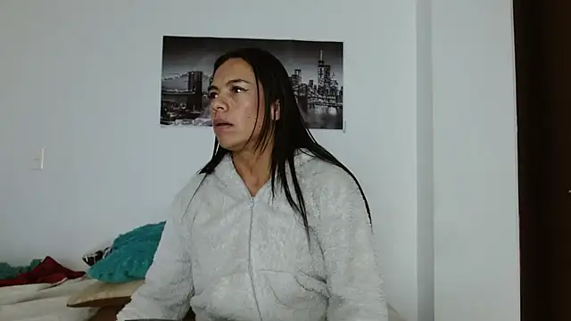 Snapshot of chicafitcaliente chatting on October 2025 02:11:02 AM chicafitcaliente online show from October 2025 02:11:02 AM