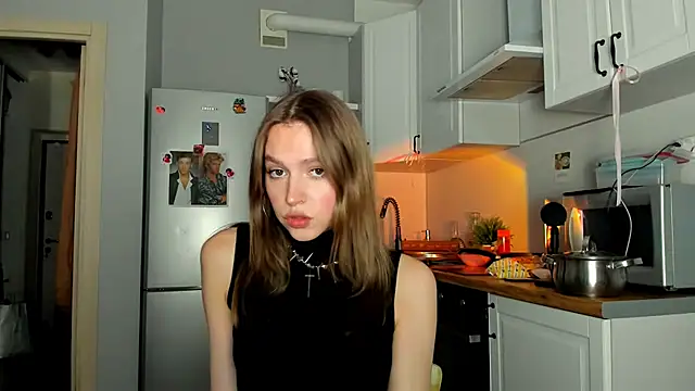 Snapshot of Niky__Jess chatting on February 2025 04:03:02 PM Niky Jess online show from February 2025 04:03:02 PM