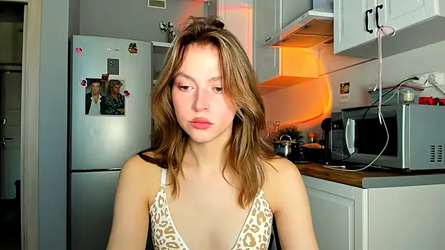 Snapshot of Niky__Jess chatting on February 2025 10:04:01 AM Niky Jess online show from February 2025 10:04:01 AM