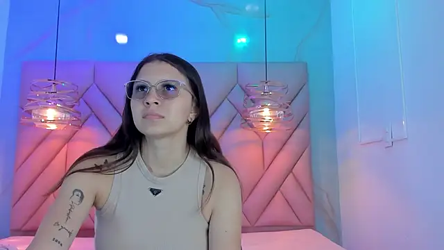 AngelaaCute  online show from July 2026 11:57:02 AM