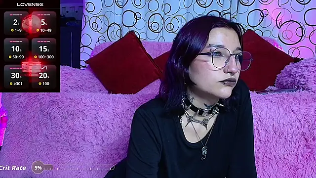 Snapshot of SukiFuyu_ chatting on October 2025 03:38:01 AM SukiFuyu online show from October 2025 03:38:01 AM