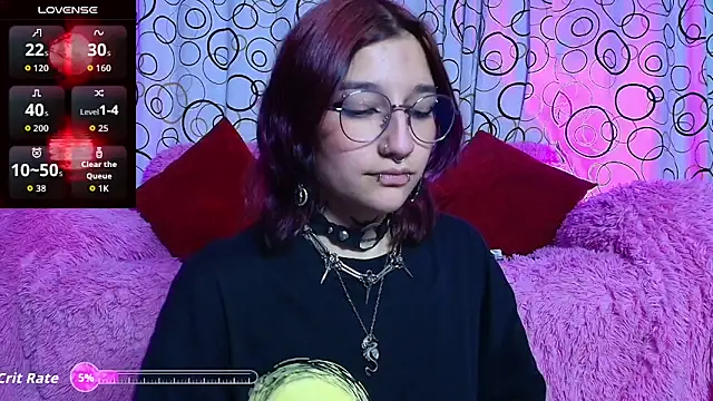 Snapshot of SukiFuyu_ chatting on October 2025 11:16:01 PM SukiFuyu online show from October 2025 11:16:01 PM