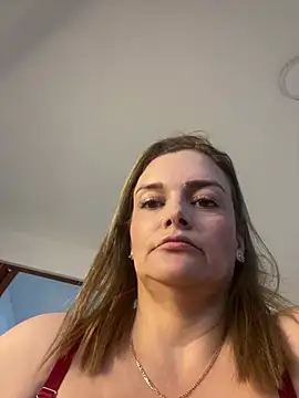 Taniabonet online show from February 2026 10:54:02 PM