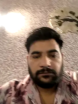 Snapshot of The_Big_Loin_ chatting on January 2025 12:00:01 PM The Big Loin online show from January 2025 12:00:01 PM