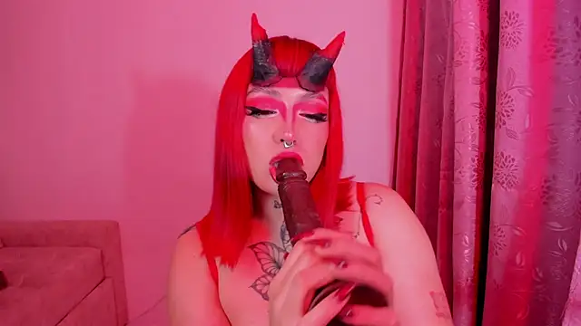 Snapshot of annika_taylor chatting on November 2025 02:24:02 AM annika taylor online show from November 2025 02:24:02 AM