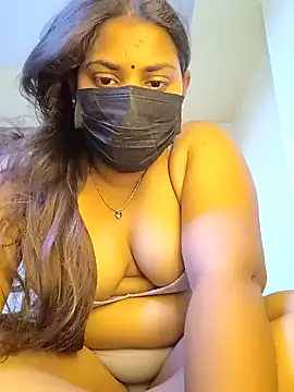 Hotmilfxox online show from March 2025 09:40:02 AM