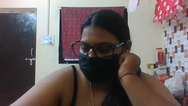 Snapshot of Hotmilfxox chatting on June 2026 10:02:02 AM Hotmilfxox online show from June 2026 10:02:02 AM