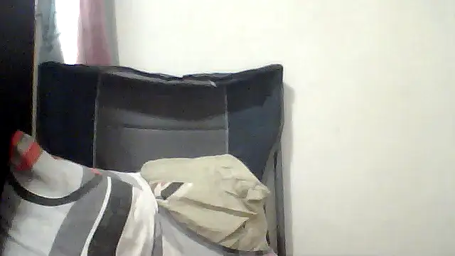 Snapshot of Glenorecornomaza chatting on November 2025 10:28:02 AM Glenorecornomaza online show from November 2025 10:28:02 AM