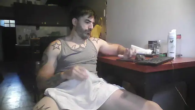 Snapshot of ozzypsico13 chatting on November 2025 12:16:02 PM ozzypsico13 online show from November 2025 12:16:02 PM