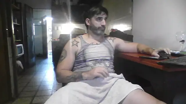 Snapshot of ozzypsico13 chatting on December 2025 09:53:01 PM ozzypsico13 online show from December 2025 09:53:01 PM