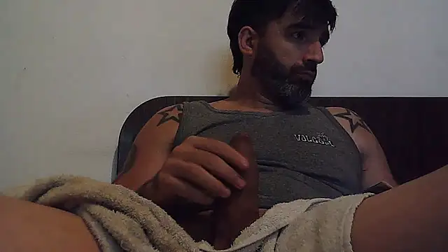 Snapshot of ozzypsico13 chatting on December 2025 01:43:02 AM ozzypsico13 online show from December 2025 01:43:02 AM