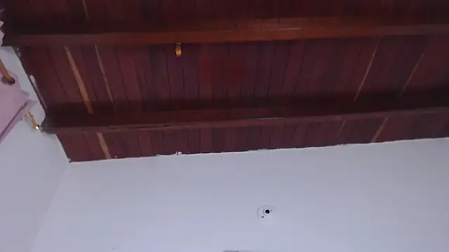 Amara Red online show from November 2025 11:10:02 AM