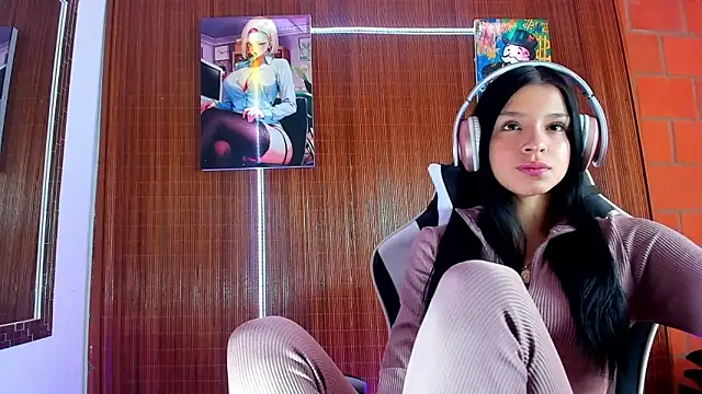 Zoee babygirl online show from February 2026 04:35:02 PM