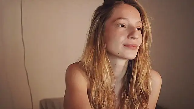 Snapshot of Stephany_talks chatting on March 2025 12:39:02 AM Stephany talks online show from March 2025 12:39:02 AM