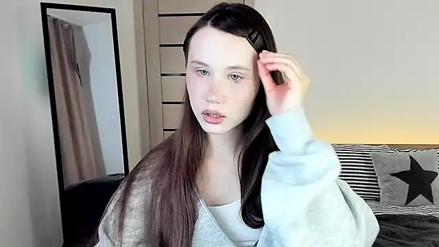 Snapshot of Stella_Sunny chatting on March 2026 04:14:01 PM Stella Sunny online show from March 2026 04:14:01 PM