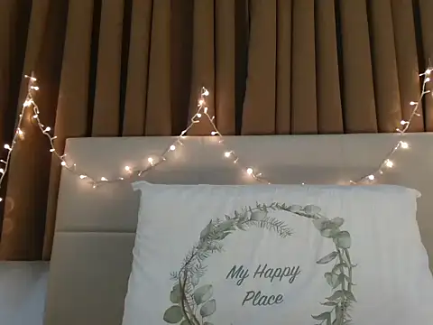 Snapshot of tigerrtiger chatting on February 2025 09:10:01 PM tigerrtiger online show from February 2025 09:10:01 PM