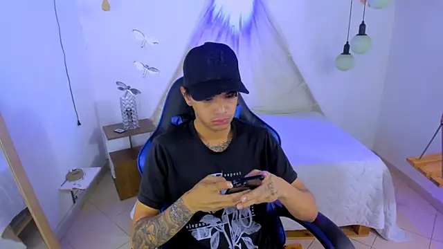 Snapshot of Brand_habes chatting on November 2025 11:21:02 AM Brand habes online show from November 2025 11:21:02 AM