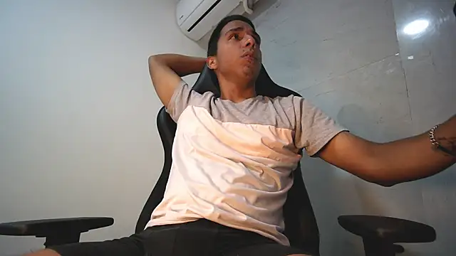 michaelhotbbc online show from October 2025 02:43:02 AM