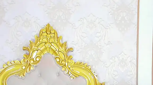 Snapshot of GiahDaniels chatting on December 2024 01:39:01 AM GiahDaniels online show from December 2024 01:39:01 AM