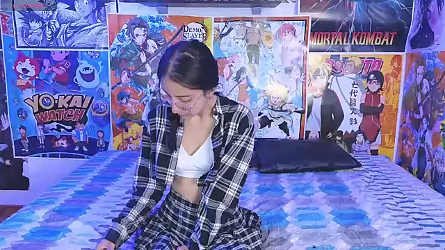 Snapshot of ling_ling24 chatting on December 2024 05:59:01 PM ling ling24 online show from December 2024 05:59:01 PM