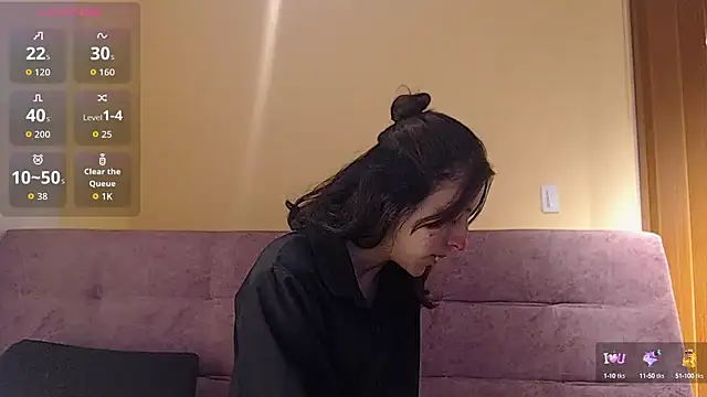 Snapshot of ling_ling24 chatting on October 2025 10:56:02 AM ling ling24 online show from October 2025 10:56:02 AM