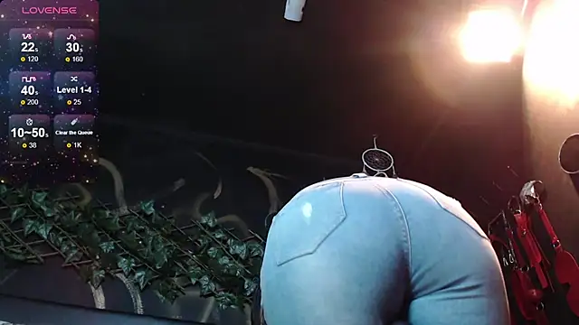 dakota guirl online show from December 2024 06:06:01 AM