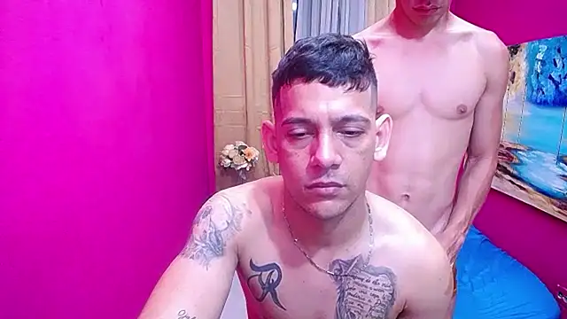 hugecocks hot online show from February 2026 07:43:02 PM