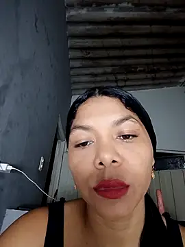 Snapshot of DIORA_Latina chatting on February 2026 03:44:02 AM DIORA Latina online show from February 2026 03:44:02 AM