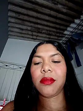 Snapshot of DIORA_Latina chatting on February 2026 03:36:01 AM DIORA Latina online show from February 2026 03:36:01 AM