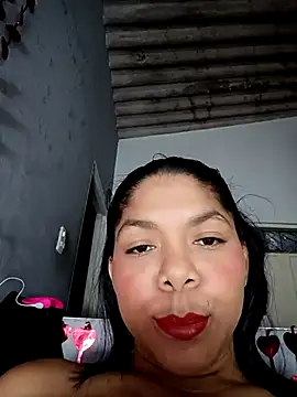 Snapshot of DIORA_Latina chatting on February 2026 03:04:01 AM DIORA Latina online show from February 2026 03:04:01 AM