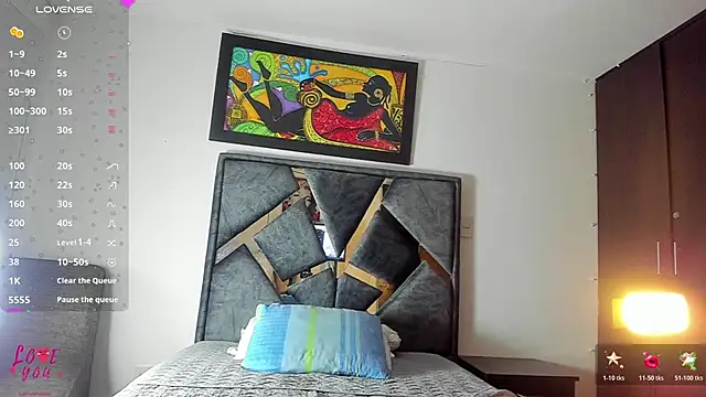 Vahiolet smith online show from October 2025 02:48:01 AM