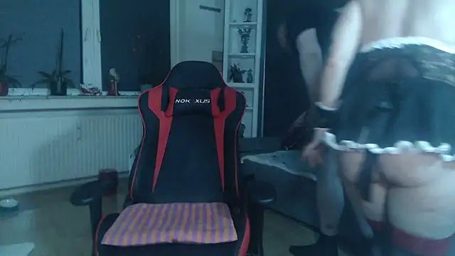 Snapshot of EiskalterEngel74 chatting on December 2024 01:56:02 AM EiskalterEngel74 online show from December 2024 01:56:02 AM