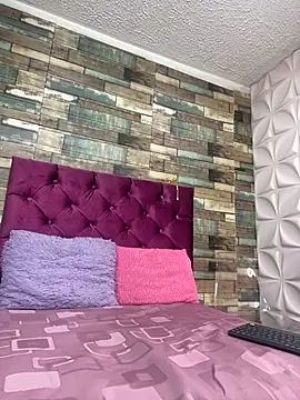 Snapshot of KataleyaStiward chatting on December 2025 12:36:02 PM KataleyaStiward online show from December 2025 12:36:02 PM