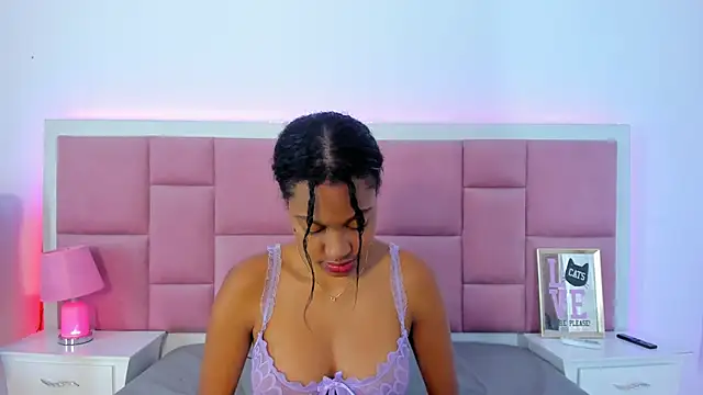 StormiHills online show from January 2025 01:28:01 PM