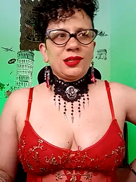 Snapshot of Daneshka_naughty chatting on January 2025 02:48:01 AM Daneshka naughty online show from January 2025 02:48:01 AM