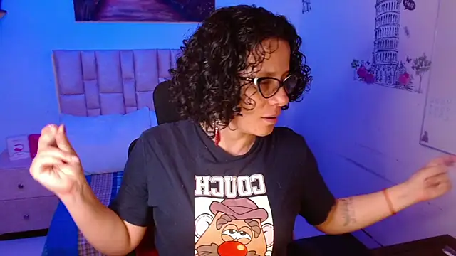 Snapshot of Daneshka_naughty chatting on November 2025 11:16:02 PM Daneshka naughty online show from November 2025 11:16:02 PM