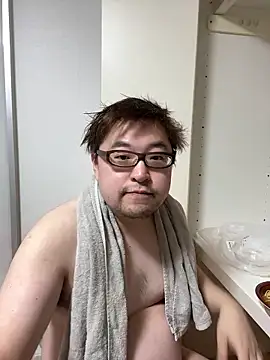 Snapshot of yuuki198912 chatting on February 2026 03:51:01 PM yuuki198912 online show from February 2026 03:51:01 PM