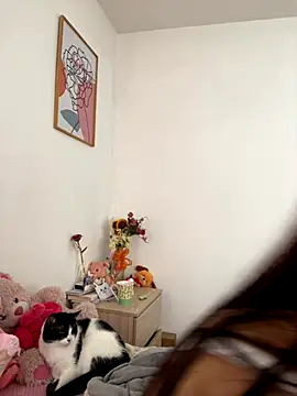 HallieLemon1 online show from October 2025 04:59:02 PM