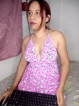 emma-19- online show from February 2026 04:33:02 AM